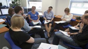 Ban Muon Lam Mot Dich Gia Chuyen Nghiep