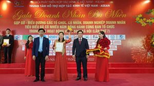 Dich Thuat Chinh La Cay Cau Ket Noi 1