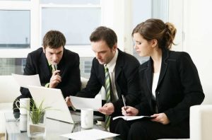 Ly Giai Suc Hut Manh Me Cua Dich Thuat Chuyen Nghiep