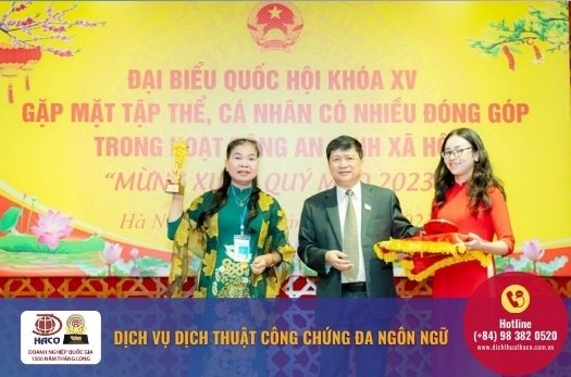 Van Phong Cong Chung Dich Thuat Haco (2)